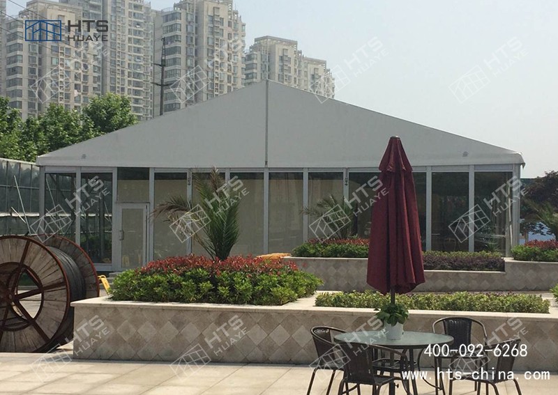 铝合金框架棚房属于绿色环保构筑，搭建现场无焊接